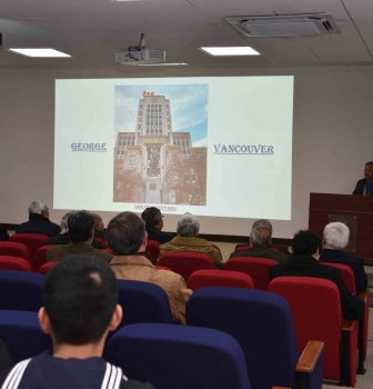 ACADEMIA DE HISTORIA NAVAL Y MARÍTIMA DE CHILE EXPONE EN LA ACADEMIA POLITÉCNICA NAVAL.